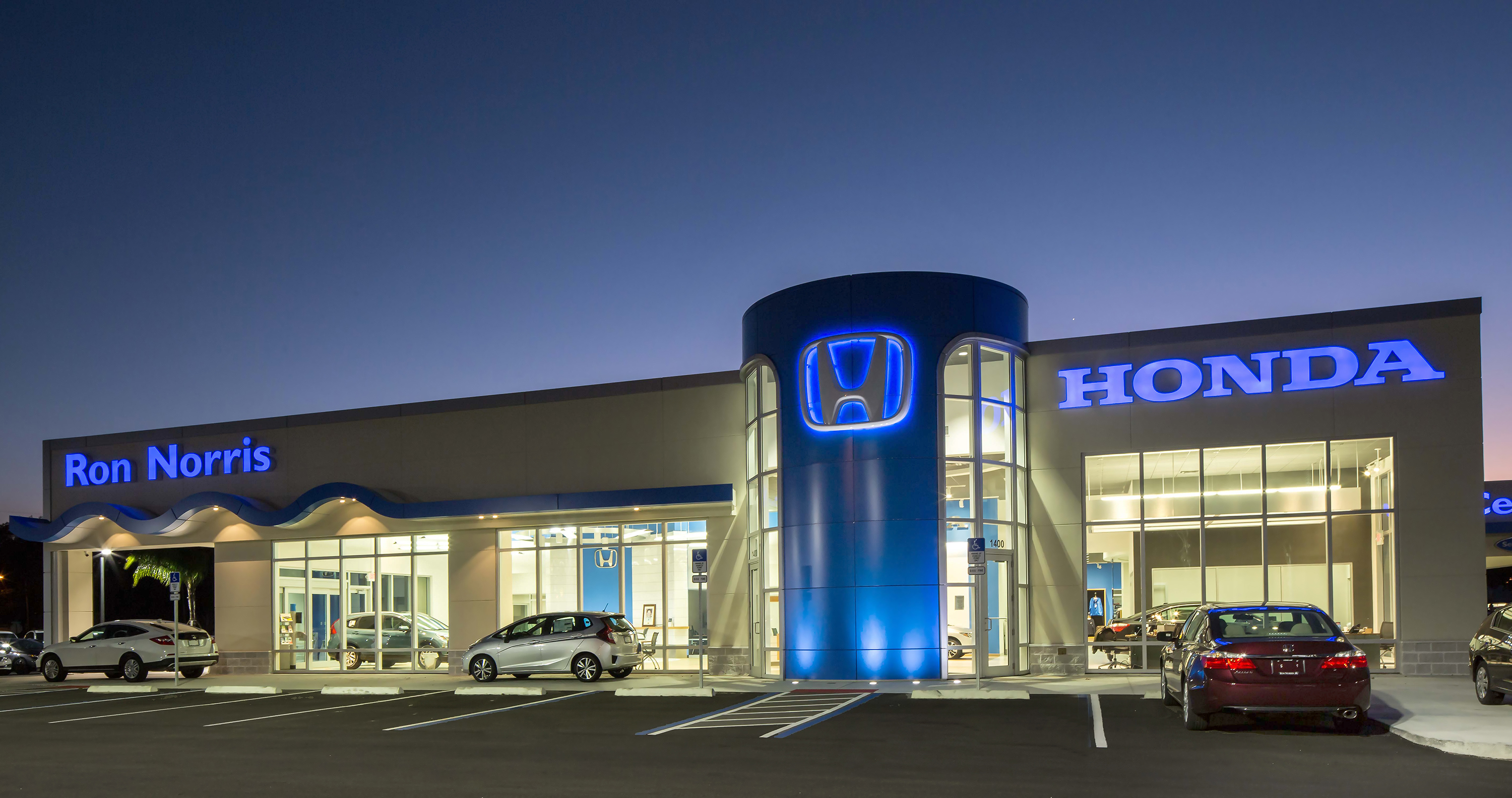 Ron Norris Honda Dealership – RUSH Construction, Inc.